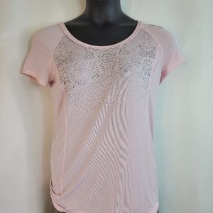 Lulu top M pale pink short sleeves‎